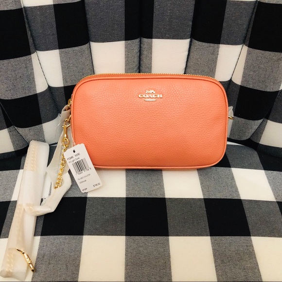 *SOLD* NWT Coach Crossbody Purse Bag Color Coral - Picture 1 of 8